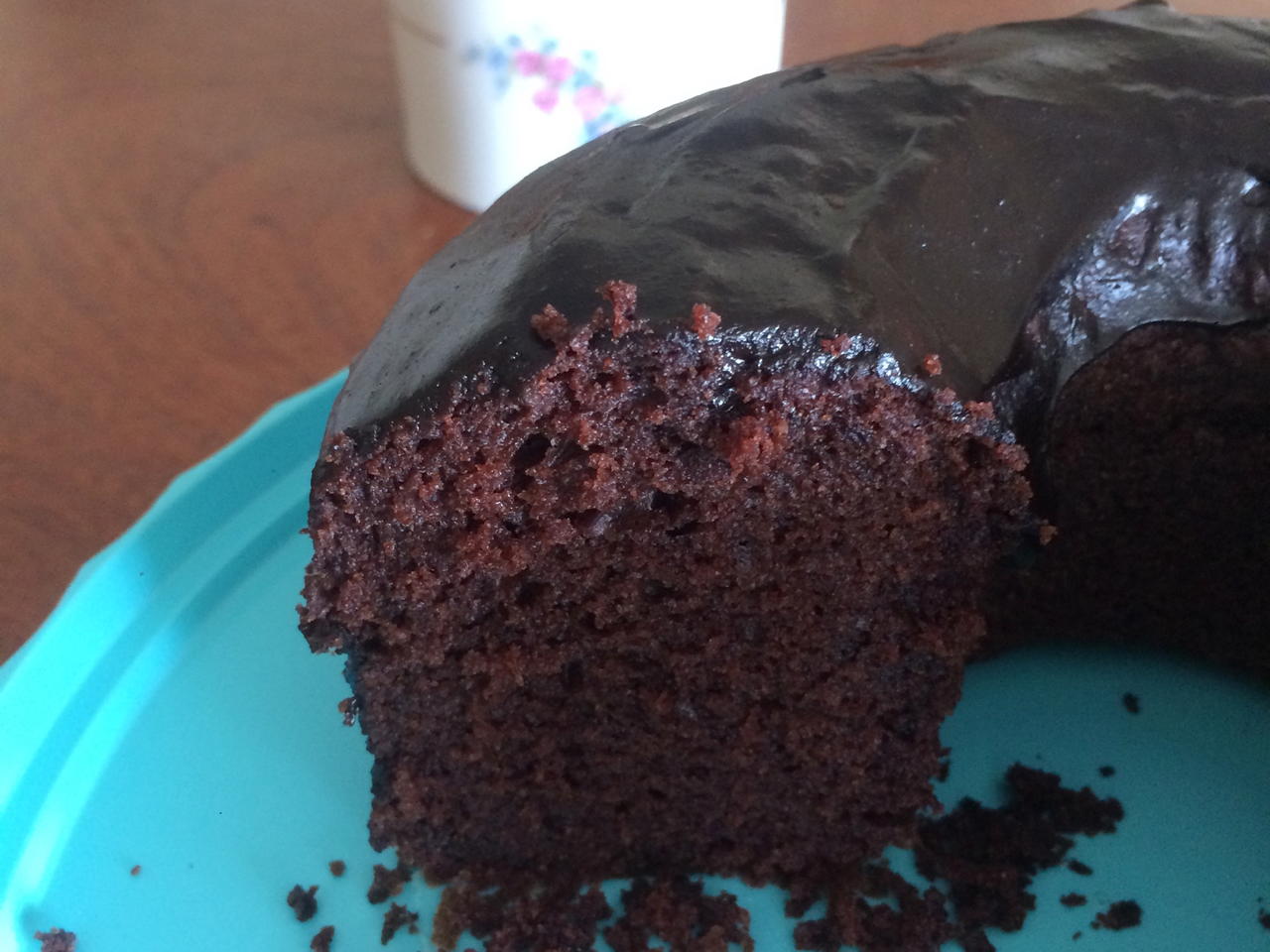 Receita de Bolo de Chocolate Com Recheio de Coco e Ninho, Vídeo por Taiza, Craftlog, Bolos, Sobremesas