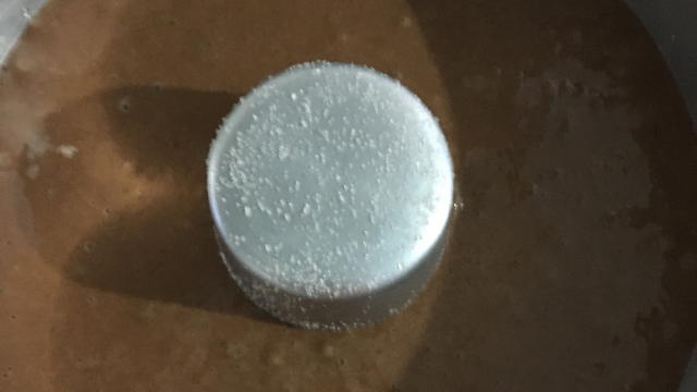 merara, então despeje a massa e asse em forno pré aquecido a 180 graus, por aproximadamente 50 minutos.