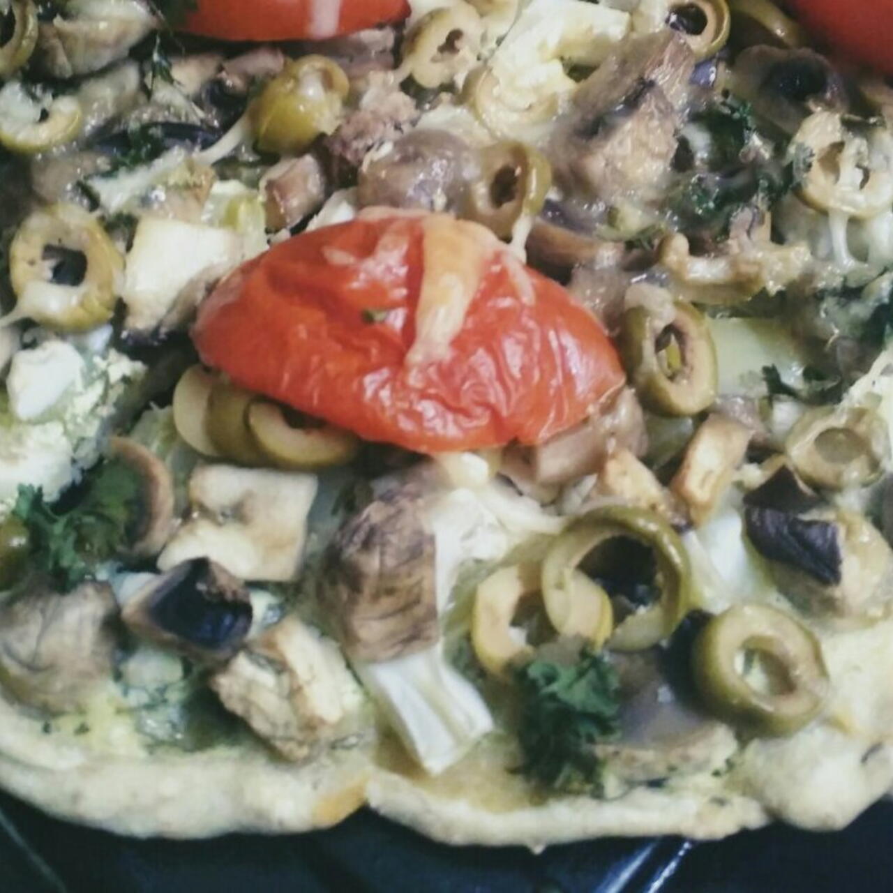 Вегетарианская пицца с грибами