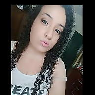 Débora Estevam avatar