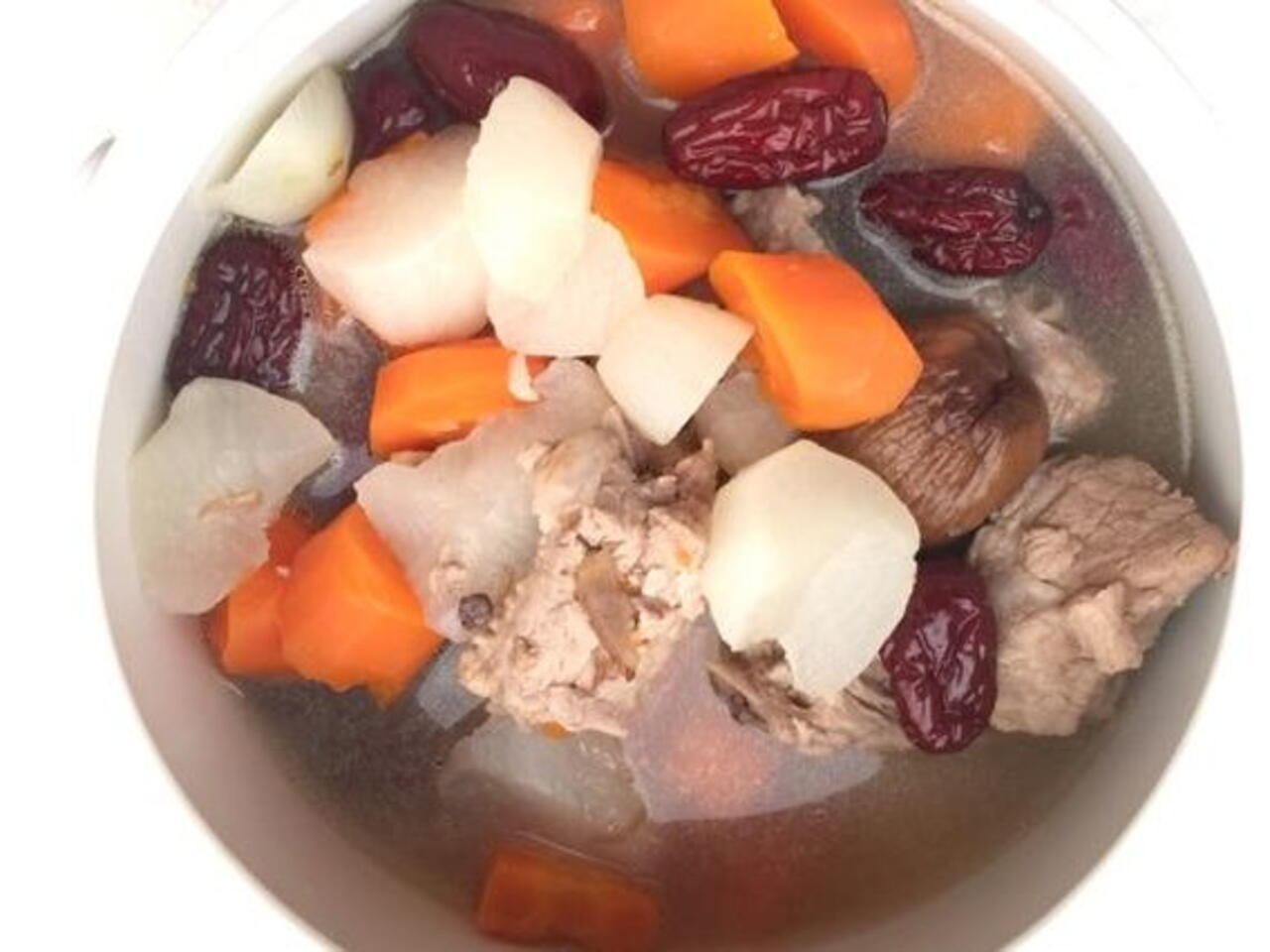 Daikon Radish And Carrot In Pork Rib Soup Recipe Leegoh S Video Craftlo